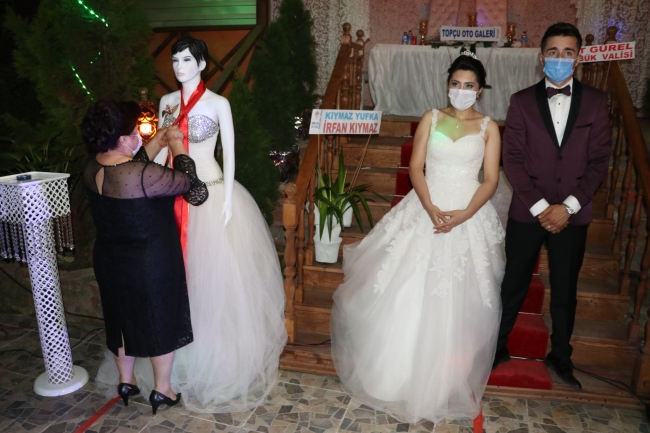 Türkiye koronavirüsle mücadelede dört ayı geride bıraktı